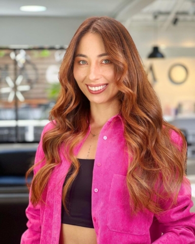 El rubio dorado cobrizo, o strawberry blonde.